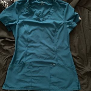 Cherokee Infinity scrub top